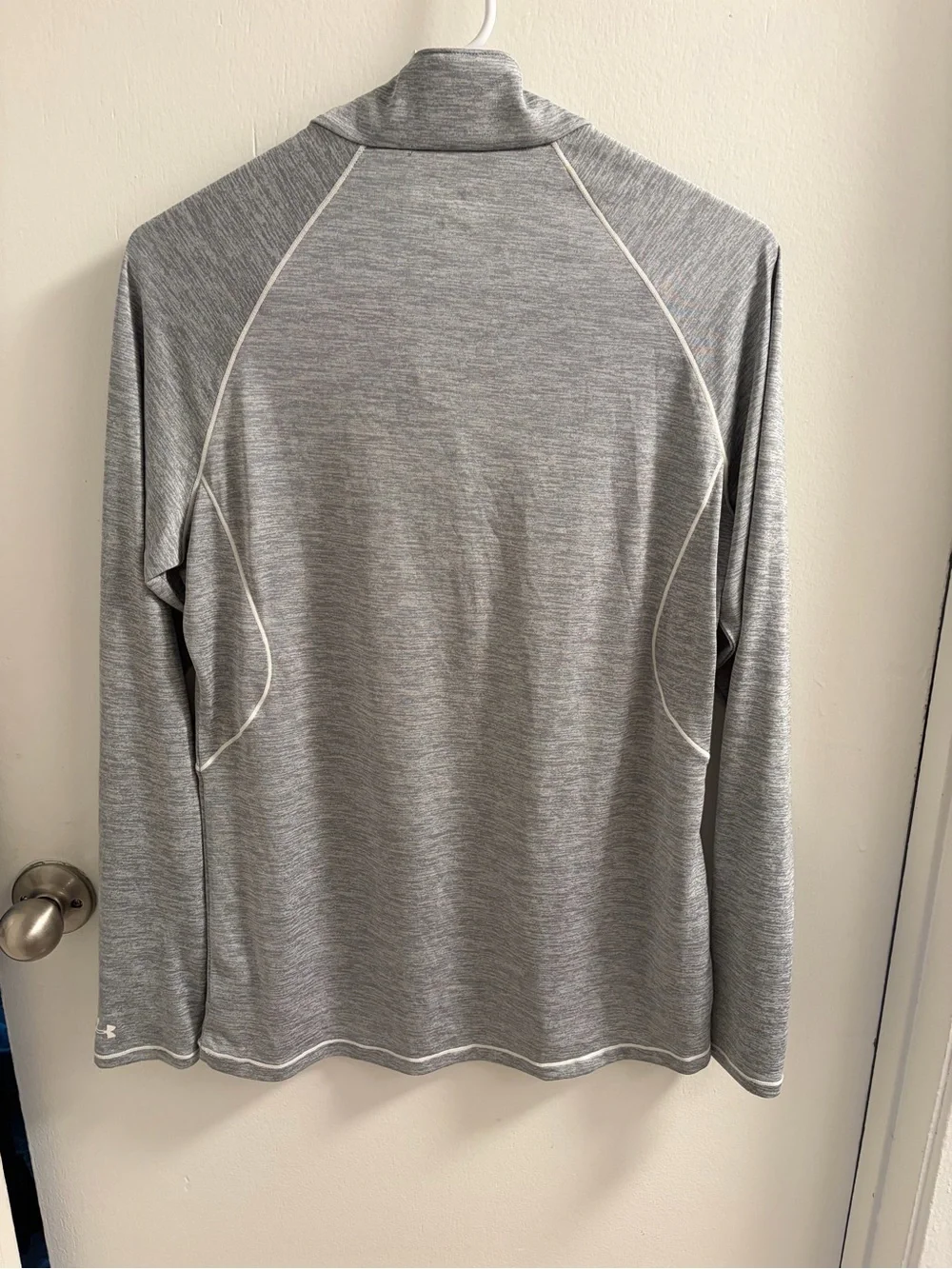 Under Armour Men’s Light Gray Quarter-Zip Pullover Sweater